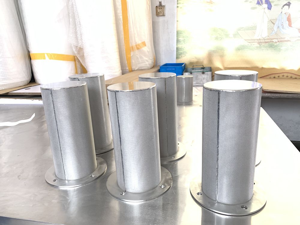 烧结网与金属网有何区别你知路吗？